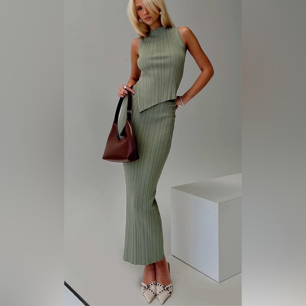 Matching 2 Piece Set